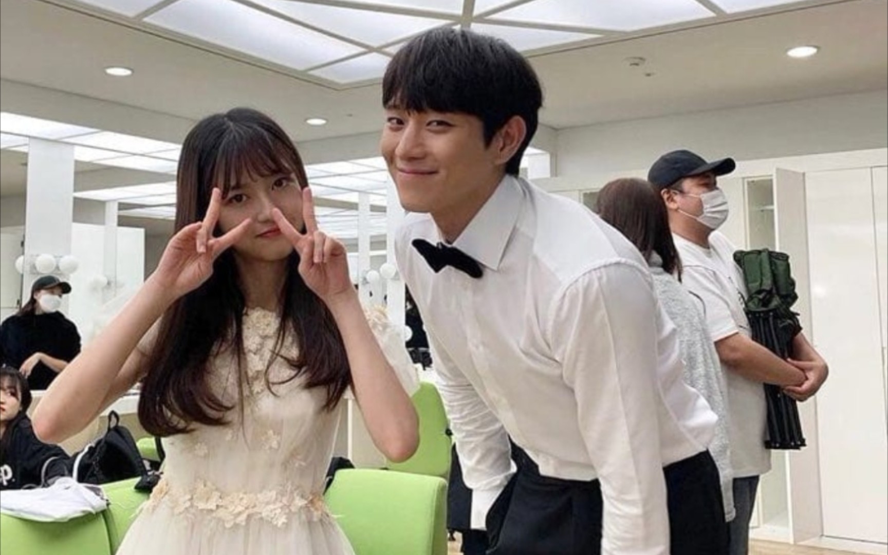 【顶楼|锡勋79露娜】锡勋偏爱露娜的高甜瞬间(周锡勋:只有在你面前