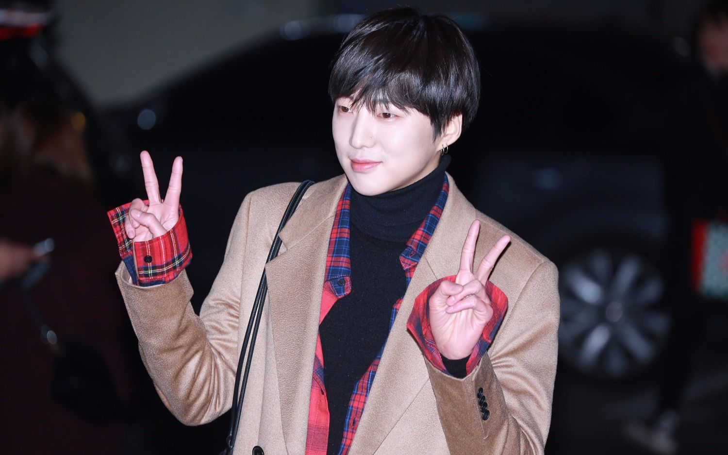 【winner】润润参加机智的监狱生活庆功宴,长腿欧巴没错了