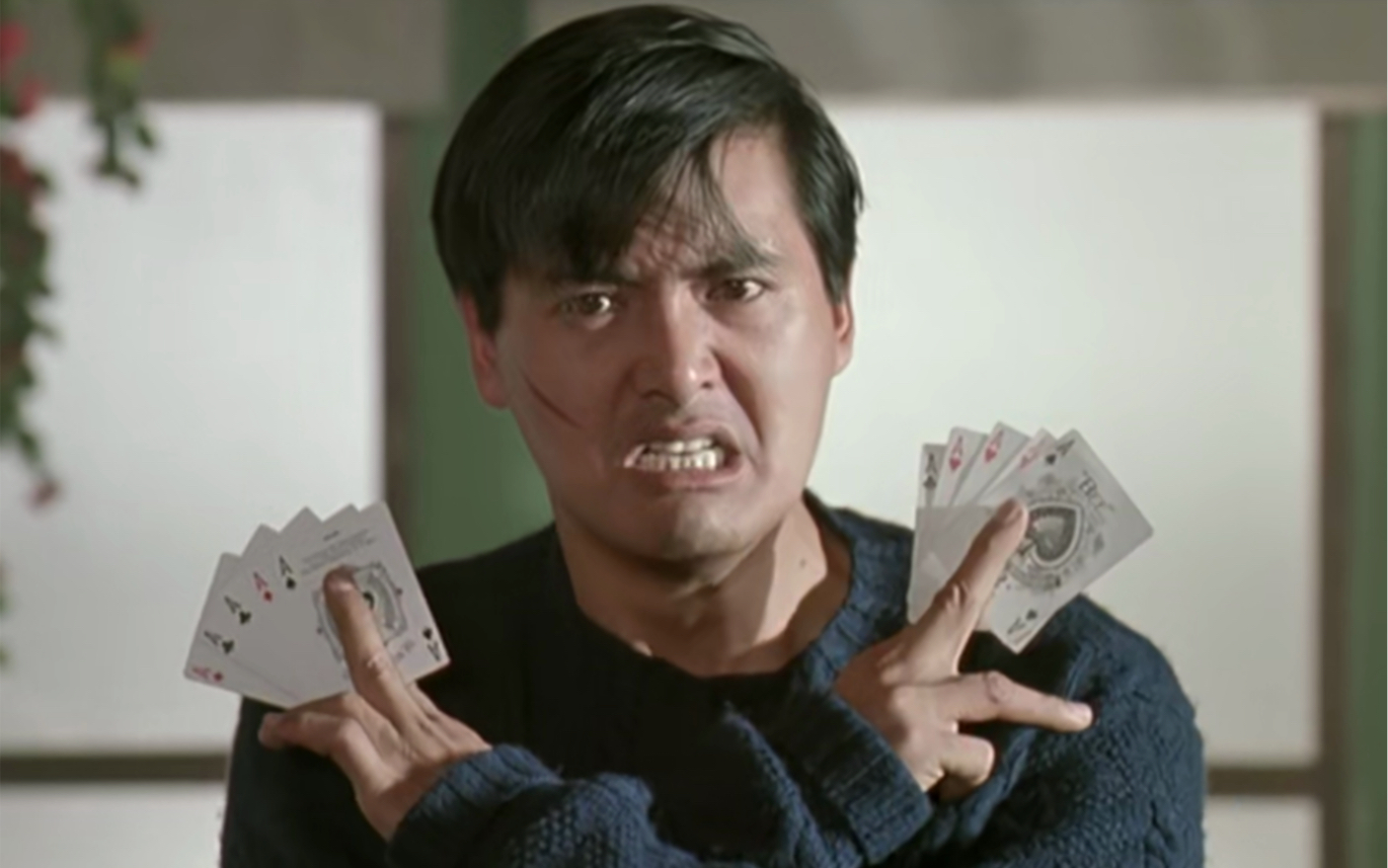 小伙子,赌神面前玩扑克?还敢玩火?