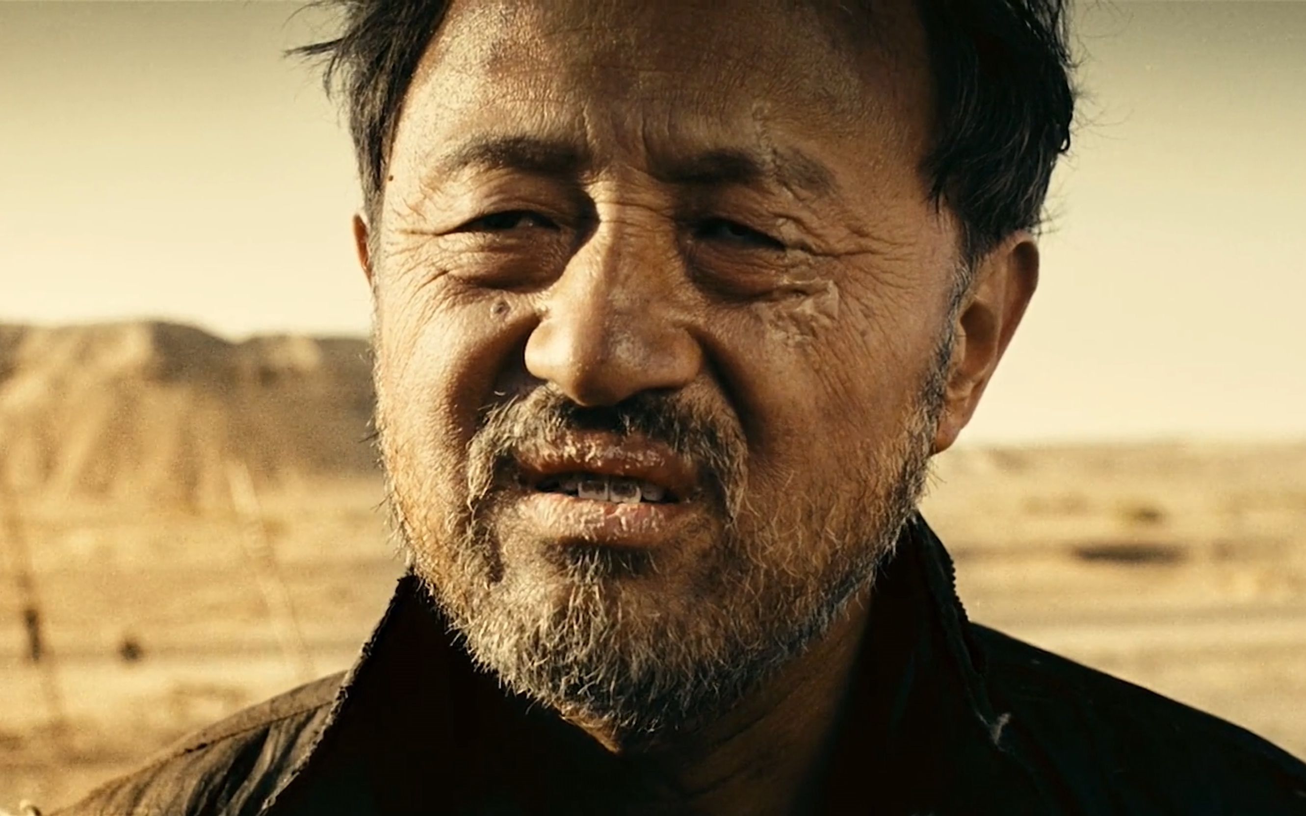 百变杨新鸣——我可以是见财起意的黑店老板,也可以是救苦救难的圣人