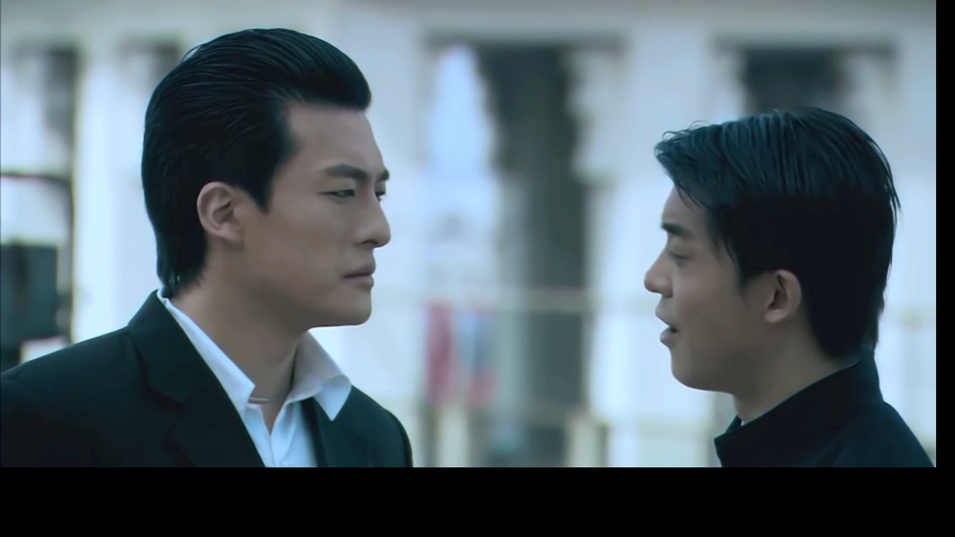 对不起,我是警察