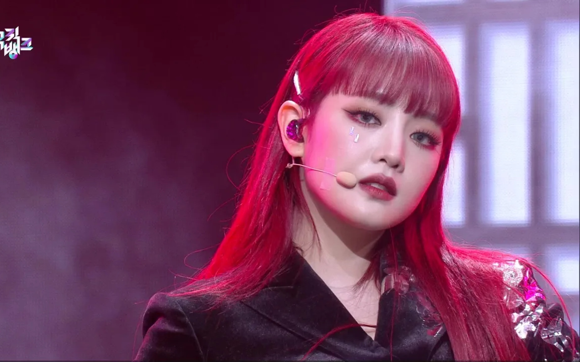 【(g)i-dle】210129音乐银行《火花》舞台_哔哩哔哩_bilibili