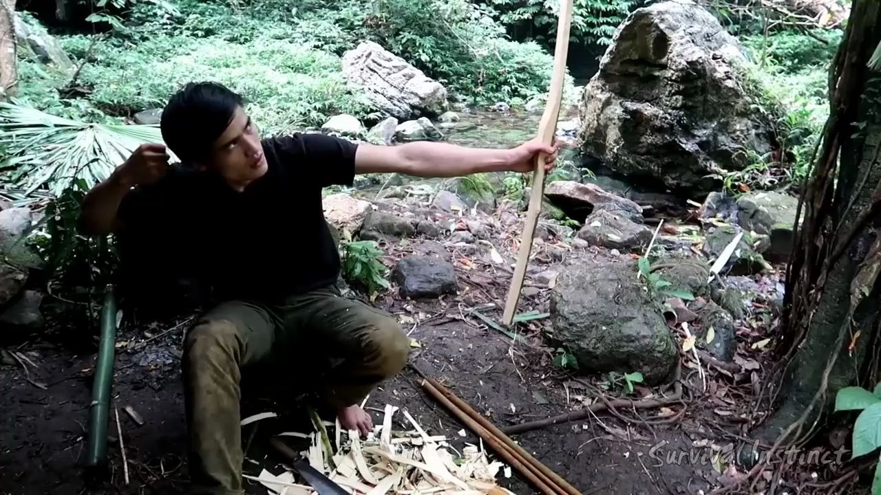 野外生存技能之制作弓箭