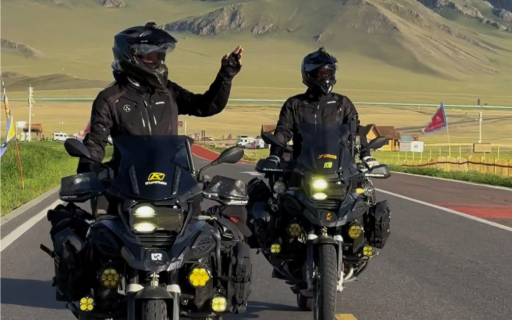 是不是#每个男人都有一个机车梦,骑着#adv 进藏#摩旅