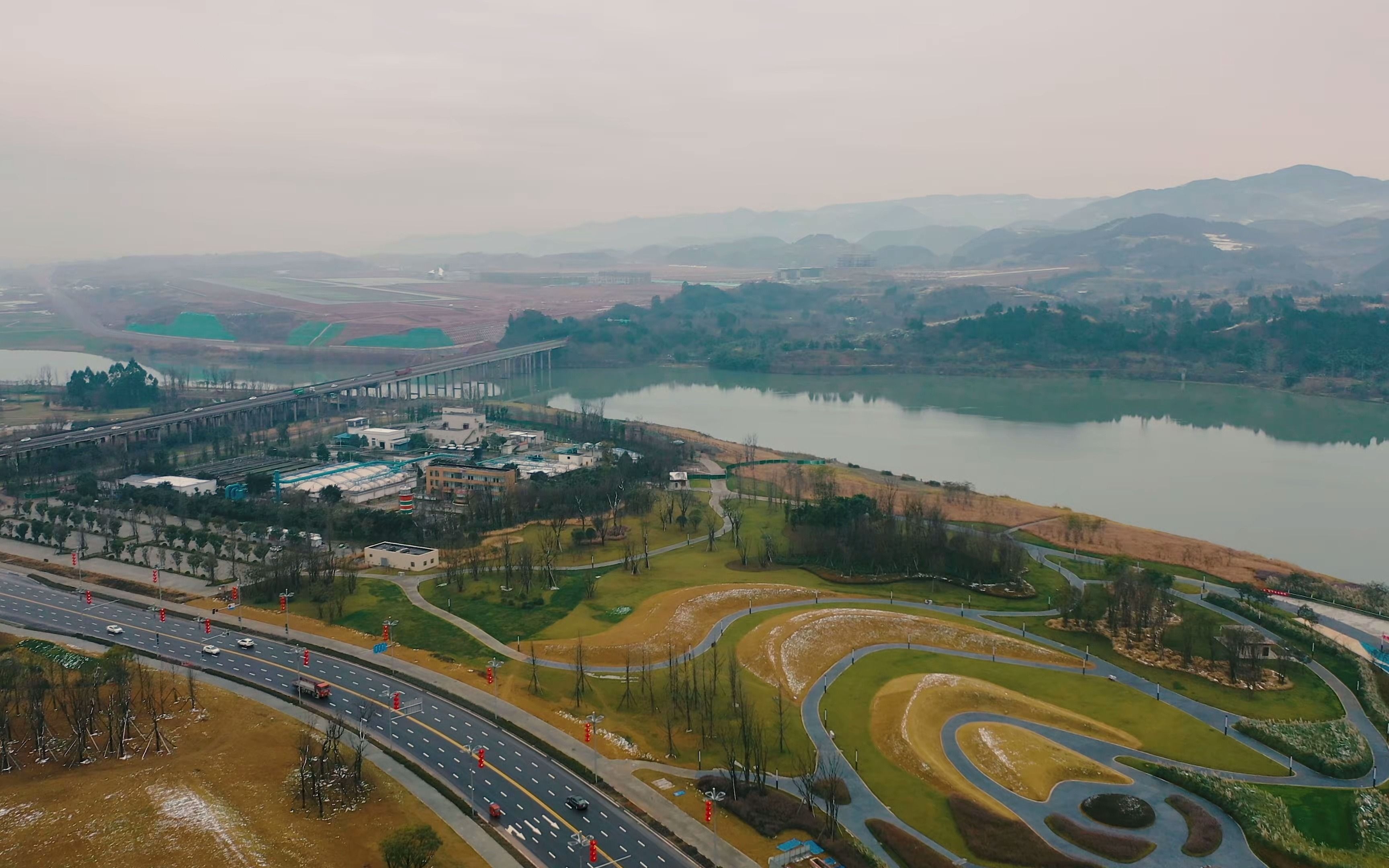 航拍淮口之科玛小镇龙家山2021年1月7日那场雪