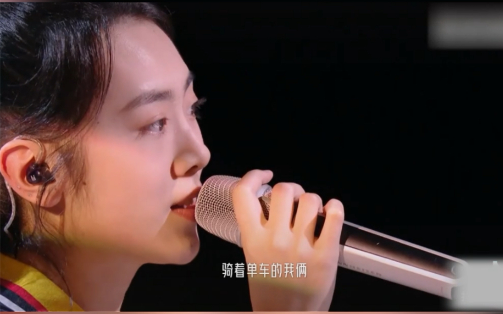 着江门一中校服上台嘅"仙贝",完美演绎《单车》!