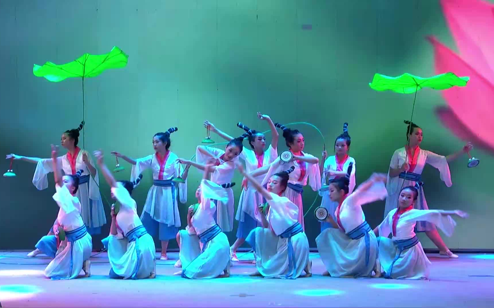 10舞蹈《莲鼓越歌行》&2023新瑞舞蹈艺术学校十周年