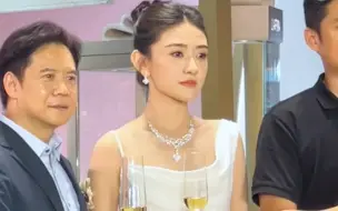 Download Video: 这就是小说里的大小姐！！