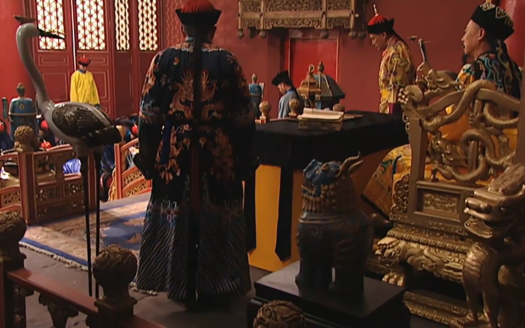 康熙上朝这段太经典切实还原皇上的早朝百看不厌