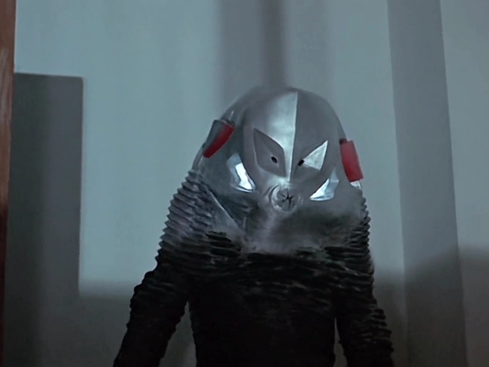 昭和系宇宙人变成假奥特曼合集