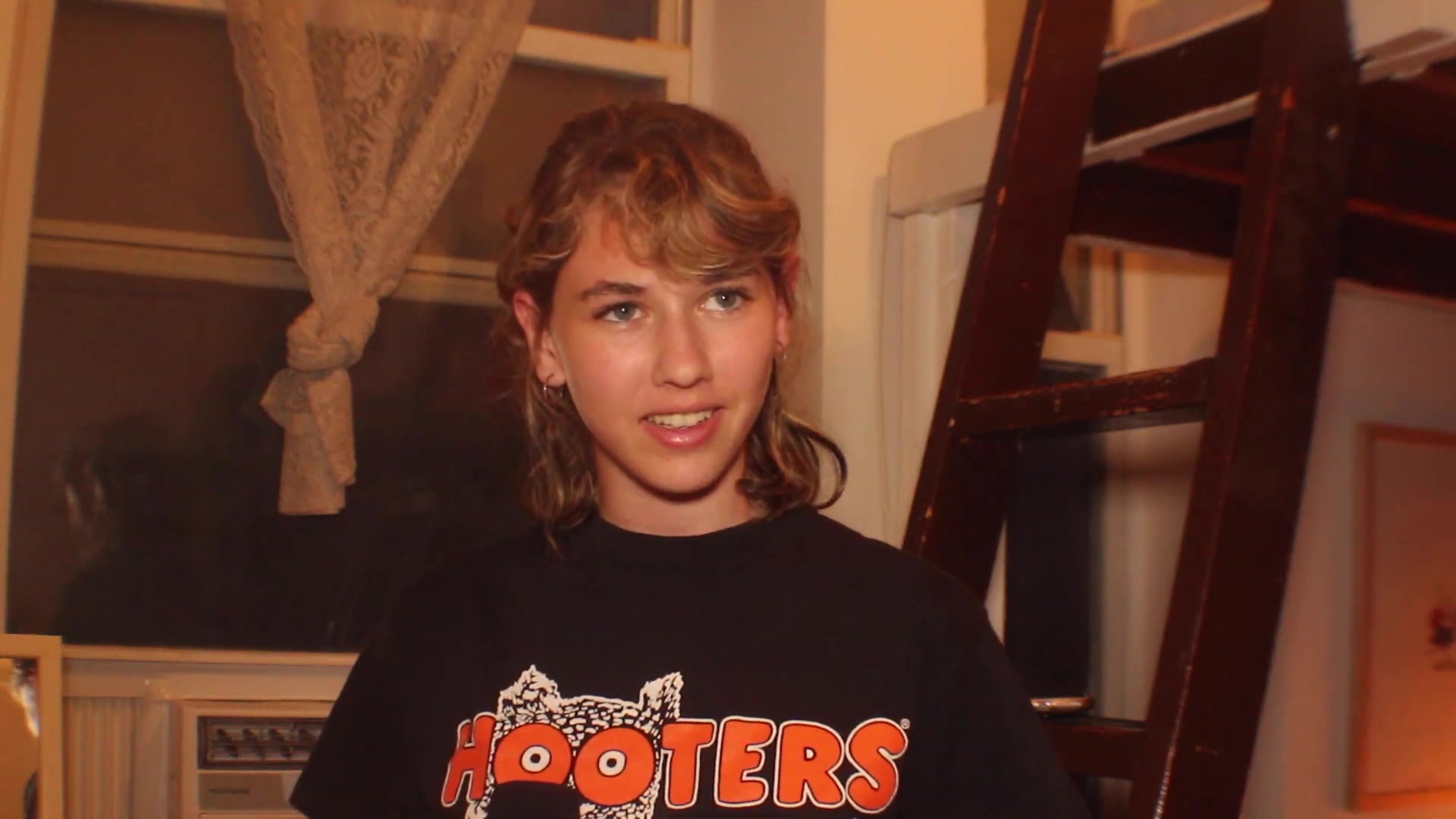 carolinekonstnarfunniestwomanalive