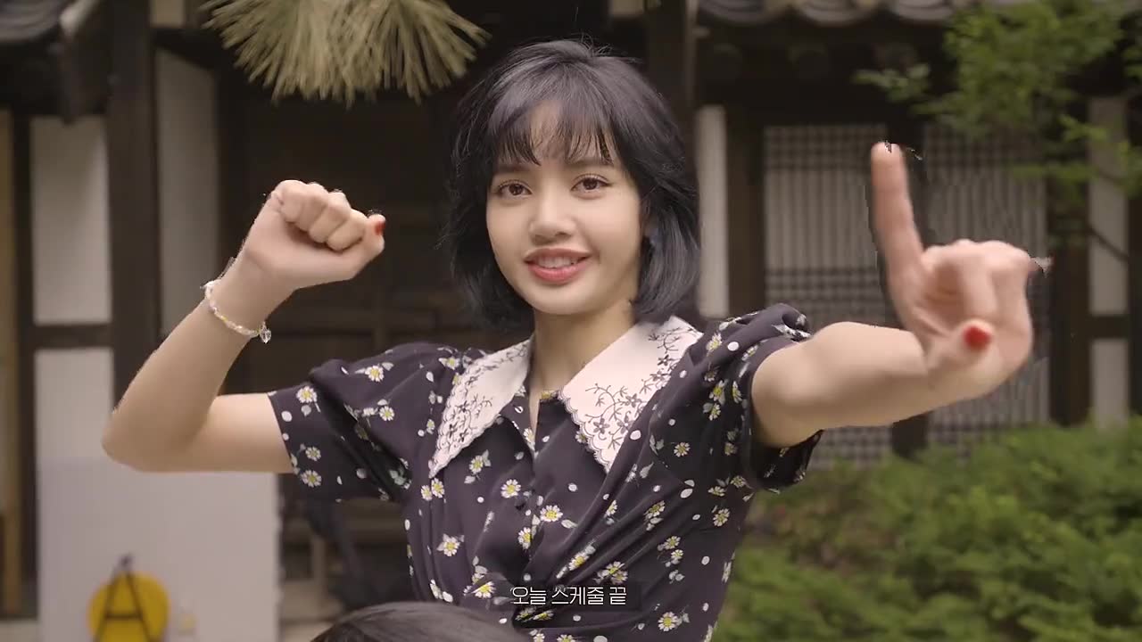 清晰度你们还满意吧 lisa blackpink复古大片 如一