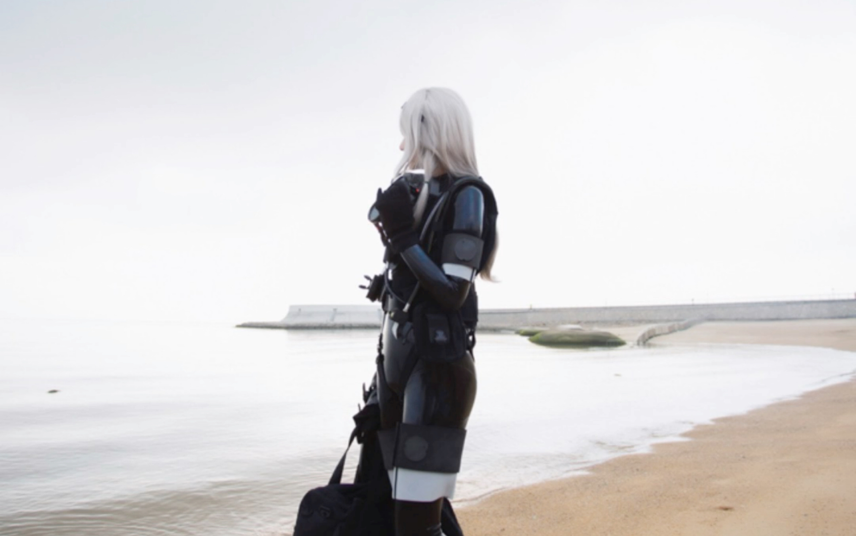 「少女前线」an94 - 潜水钟与人偶 cos "这是泳装喔"