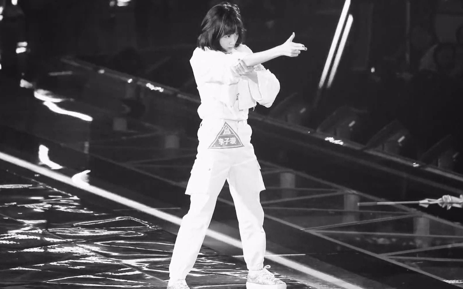 【李子璇豆子】100个小豆子朝你心上开了一枪,保护好眼睛_哔哩哔哩