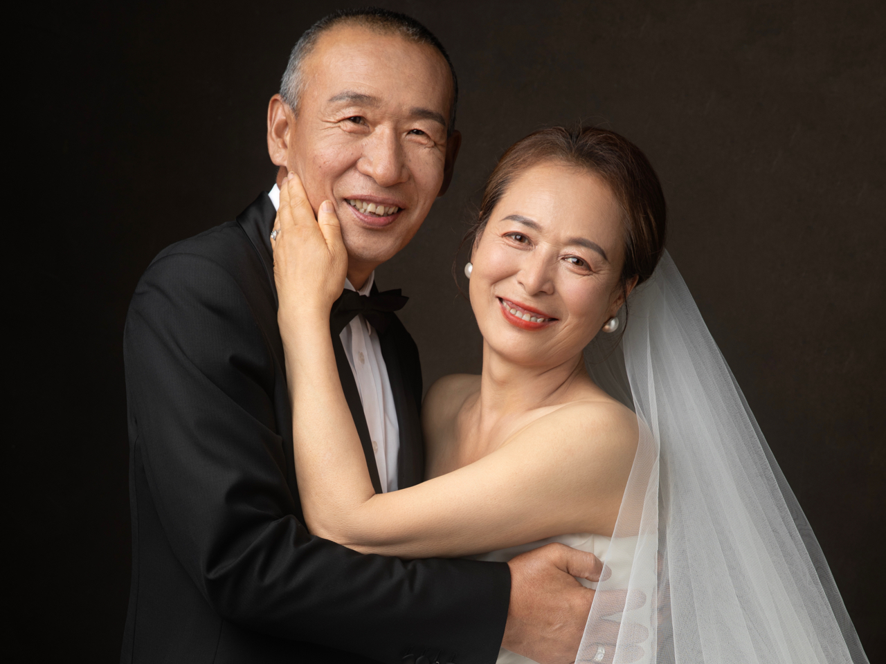 太有意义了!给父母的金婚银婚纪念照!