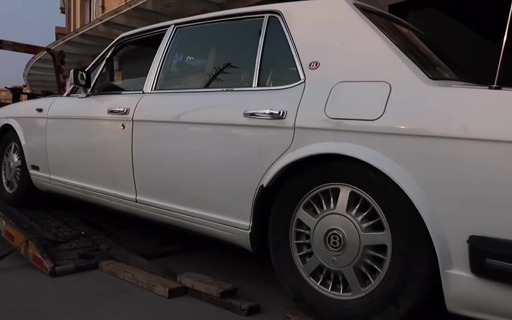 上个世纪90年代的王者  宾利turbo rl