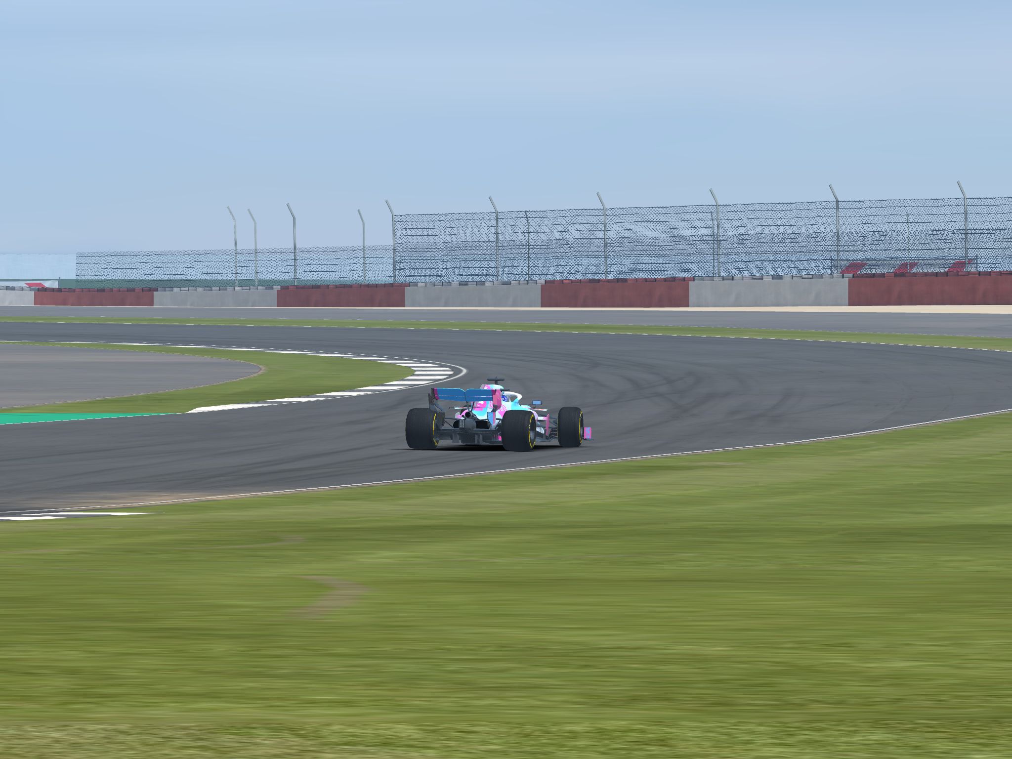 英国银石赛道f1首秀赛车a组1:19.550