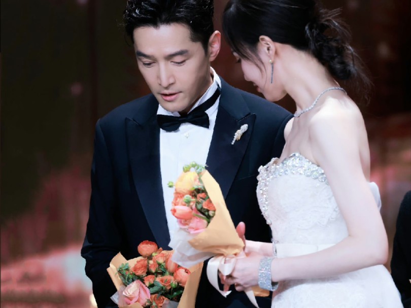 记录一下胡歌与唐嫣裙子之间的极限拉扯