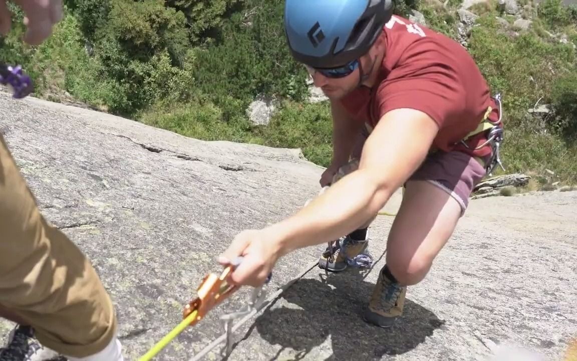 Putting Up The Portaledge How To Big Wall哔哩哔哩bilibili