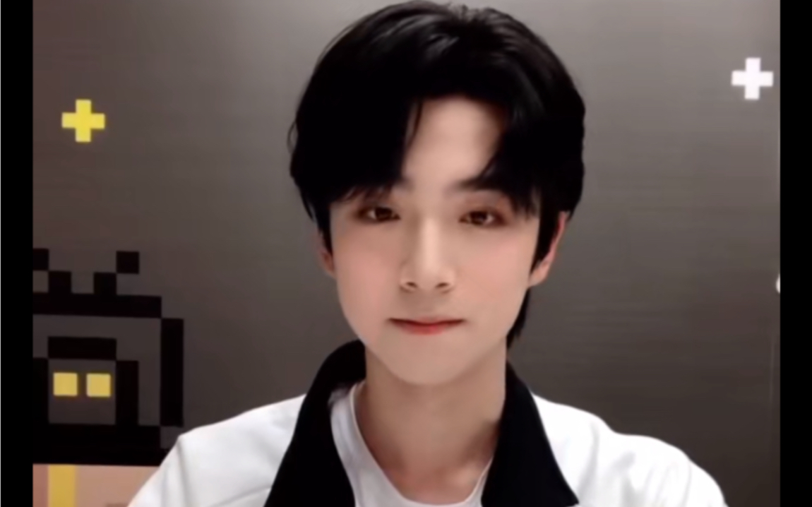 【直播】张嘉元知道自己塌房的reaction 喜欢的乐队解散了