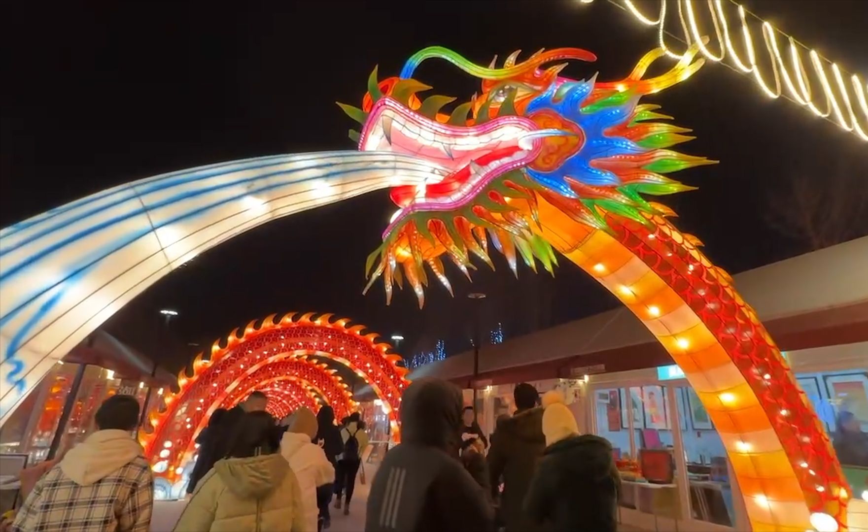 看灯展,赏民俗,吃美食 中国宋庄艺术市集首届新春灯会启幕