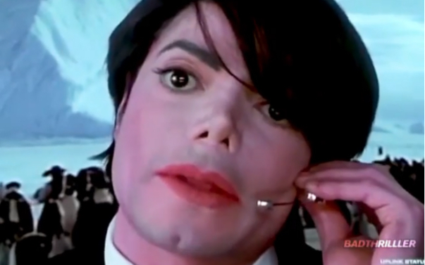 迈克尔杰克逊在黑衣人2中的客串