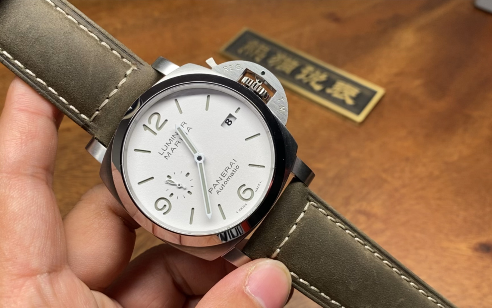 沛纳海首款白色三明治表盘沛纳海1314pam1314白马王子