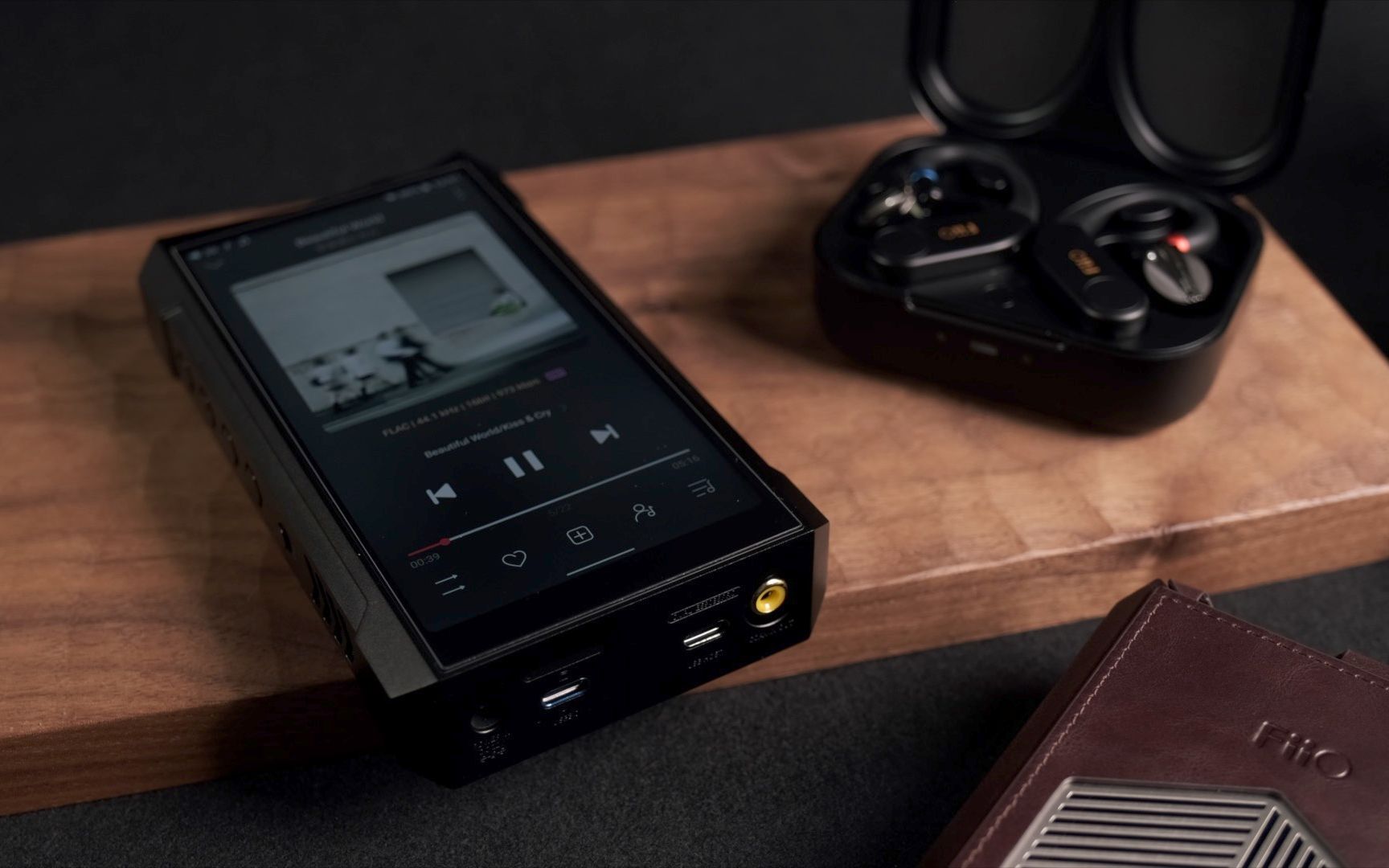 飞傲便携台机m17开箱