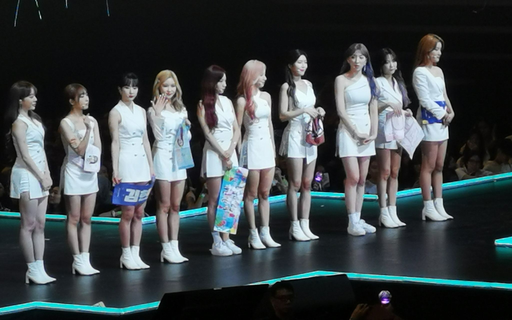 191110 宇宙少女(wjsn)新加坡kampsingapore2019演唱会饭拍合集