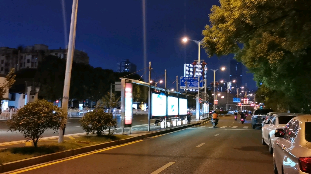 长沙街头夜景实拍2020-9-4