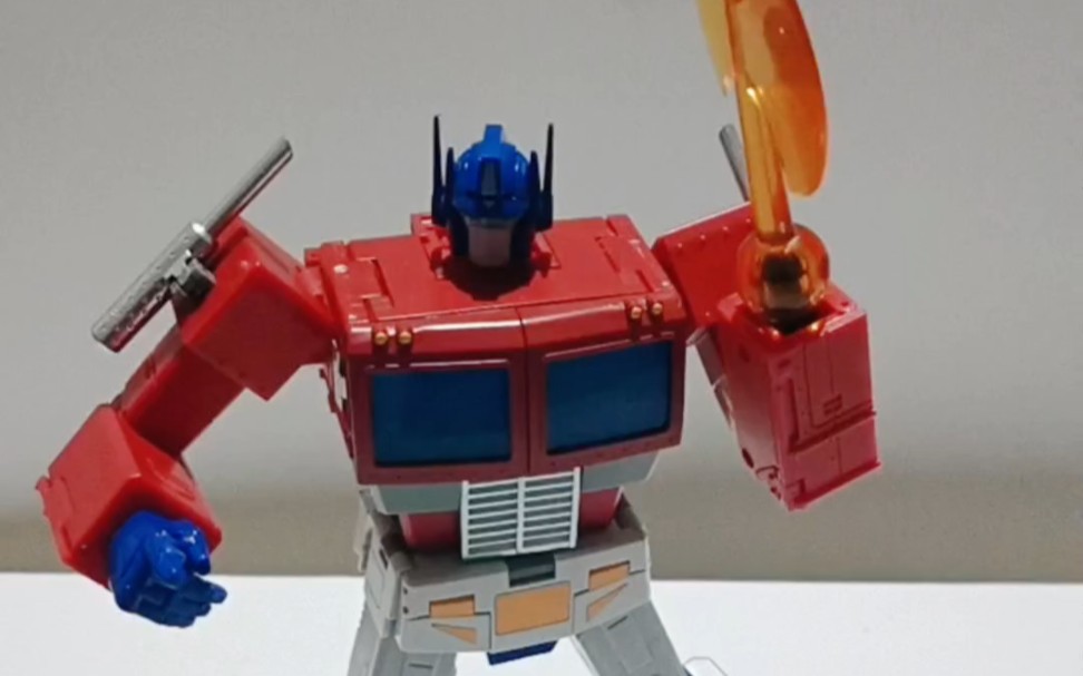 te01擎天柱变形讲解,这玩具真的设计的很棒