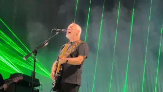 Descargar video: David Gilmour - Comfortably Numb 20241002罗马第一排视角