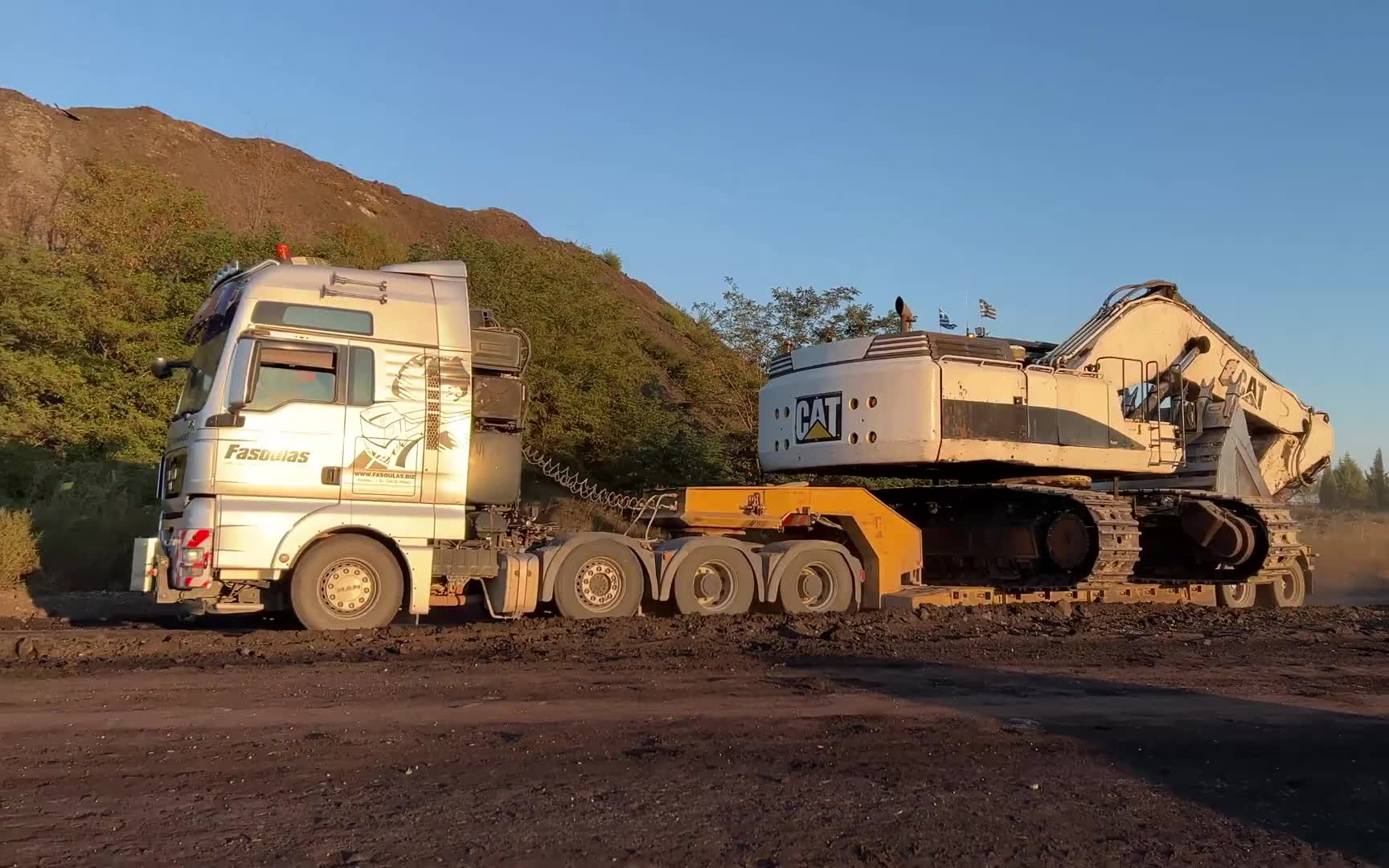 channel】法苏拉斯重型运输车队使用man