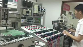 伺服三轴螺丝机案例实操，通过手动来调试位置，PLC编程控制设备自动打螺丝。