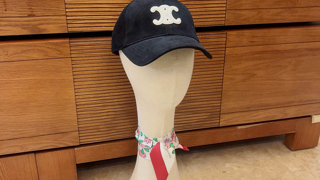 高仿赛琳celine官网最新款95灯芯绒竖纹棒球帽女,秋冬潮牌百搭复古