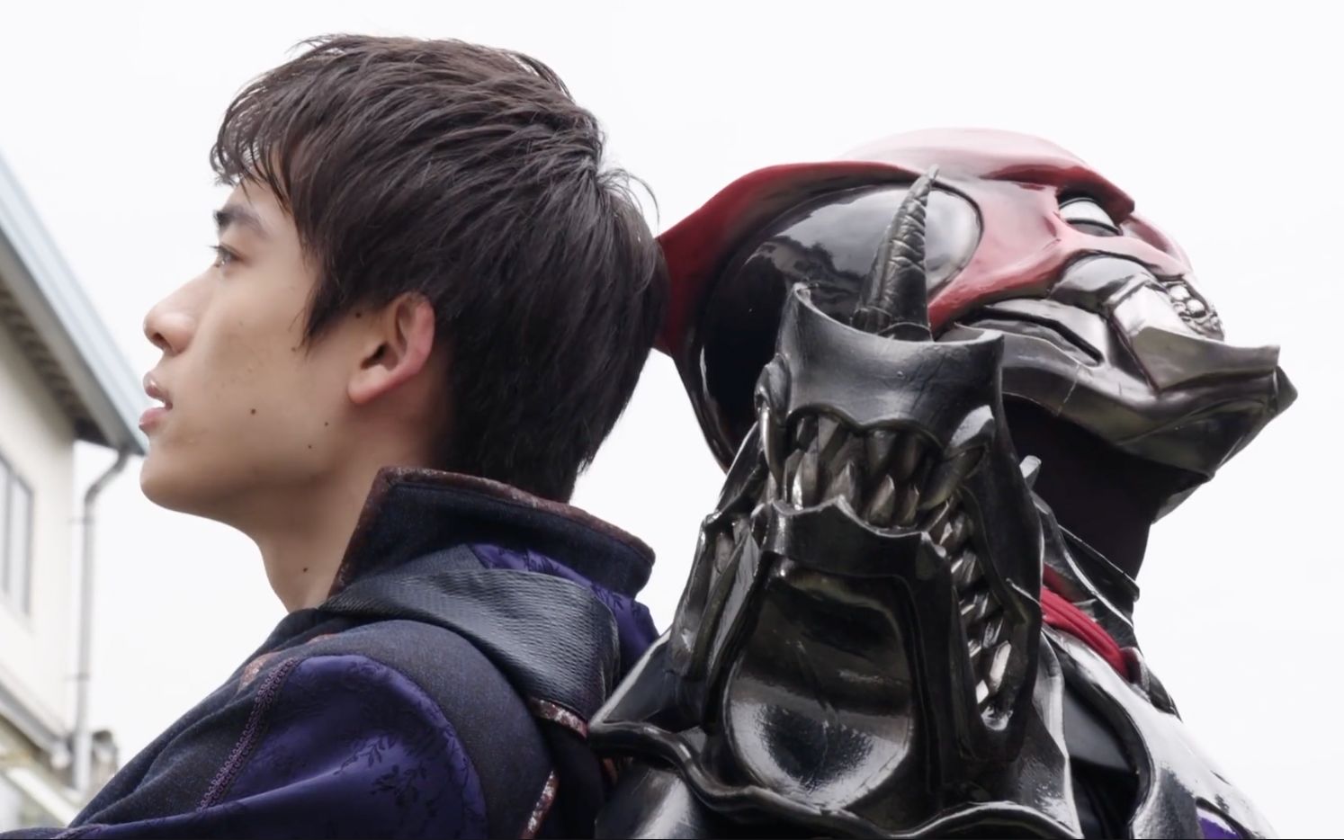 假面骑士saber灾莲我也不知道我剪的什么玩意儿