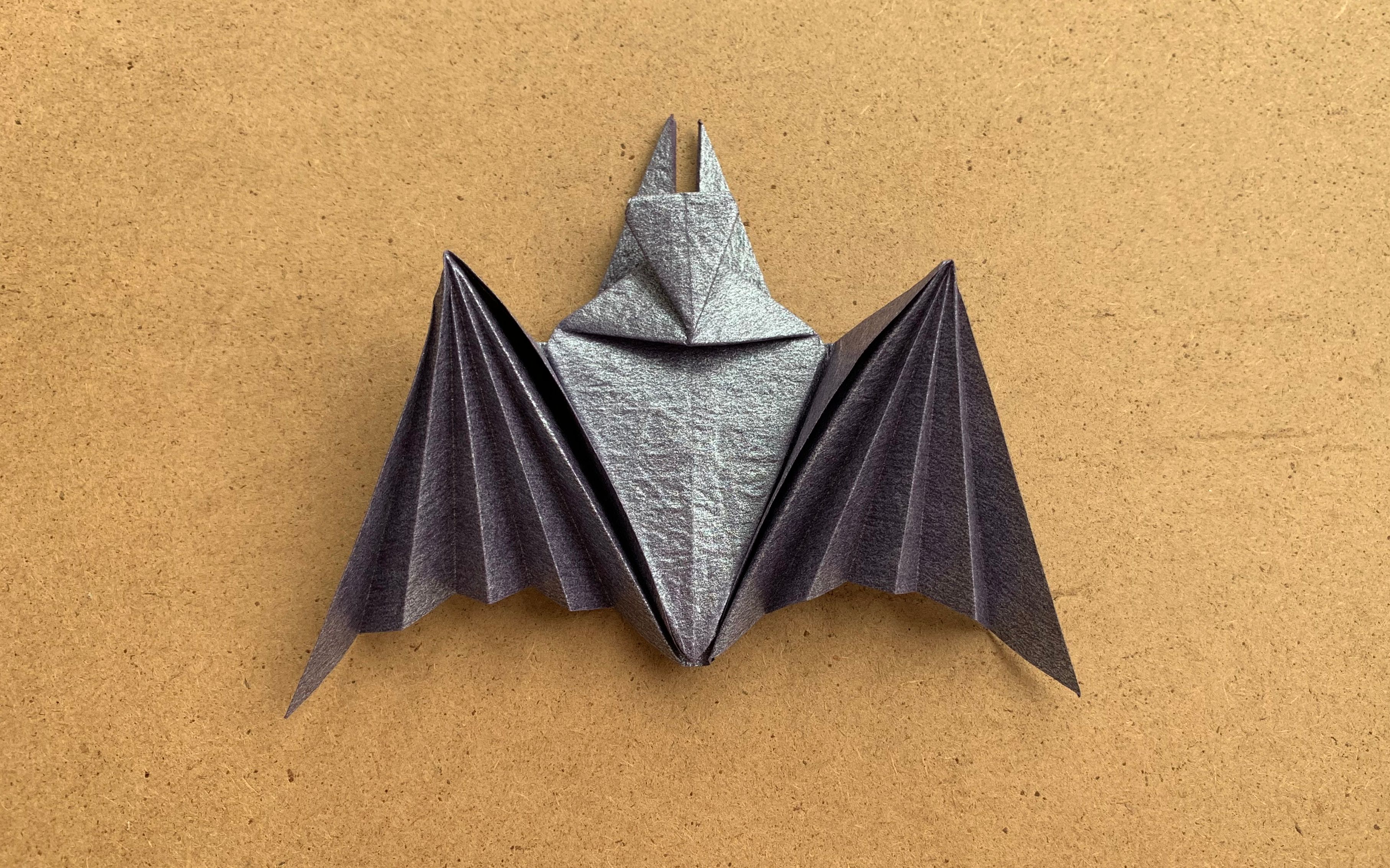 会飞的蝙蝠折纸图片