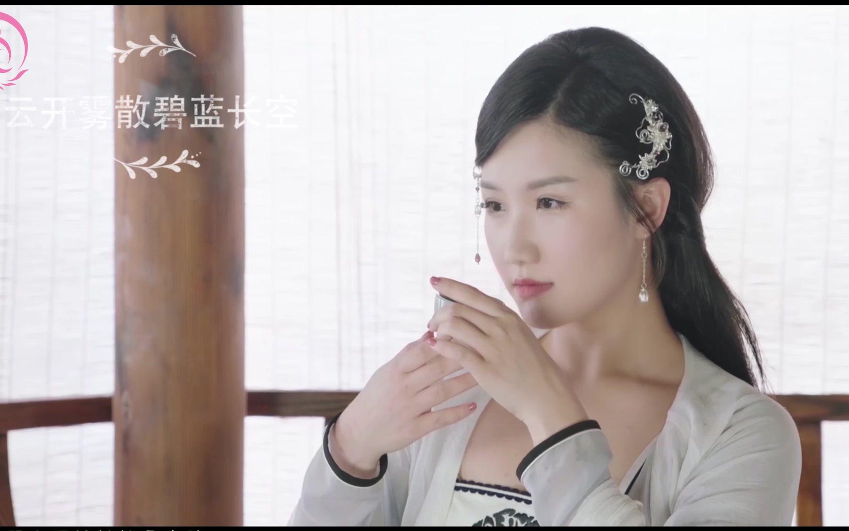 七朵组合吴圆圆2018年生日视频 by:吴圆圆后援会(小峰)_哔哩哔哩_bili