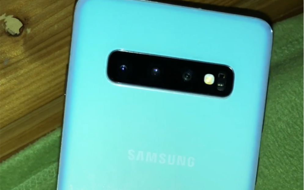 强光下的三星s10皓玉白,太好看了呀