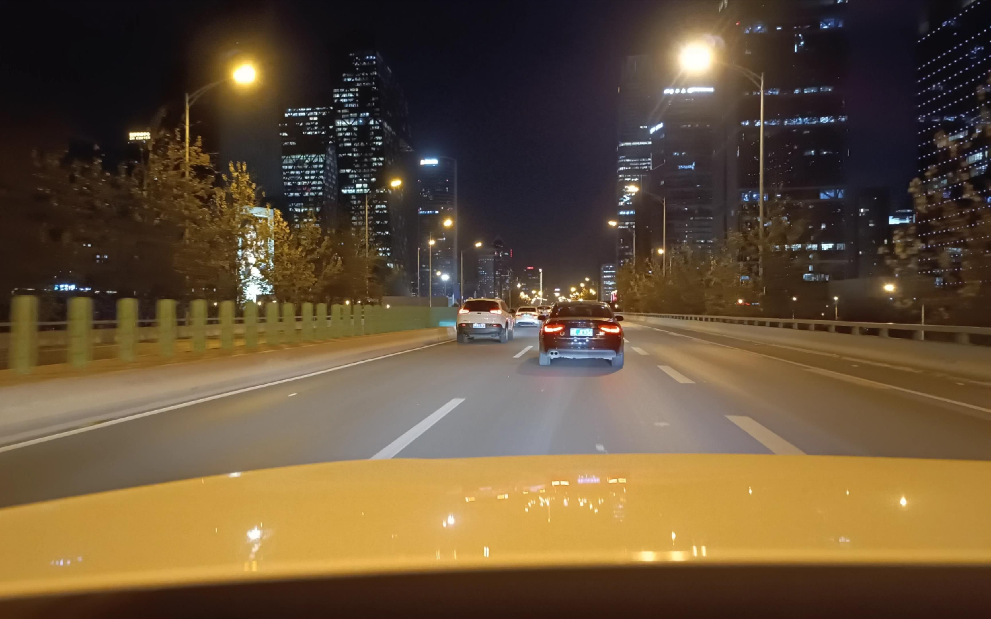 北京东三环夜景 三元桥至国贸转建国门外大街 Night driving on 3rd Ring Road (East), Beijing哔哩哔哩bilibili