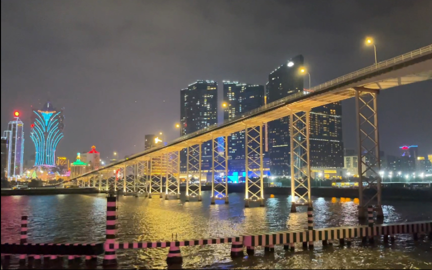 【珠澳海湾夜游】珠海湾仔码头轮渡,赏珠澳码头夜色,看港珠澳大桥灯火长龙哔哩哔哩bilibili