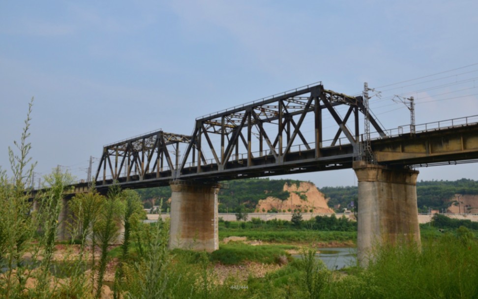 客车k125次(长春→西安)通过陇海线巩义市黑石关/伊洛河大桥_哔哩哔哩