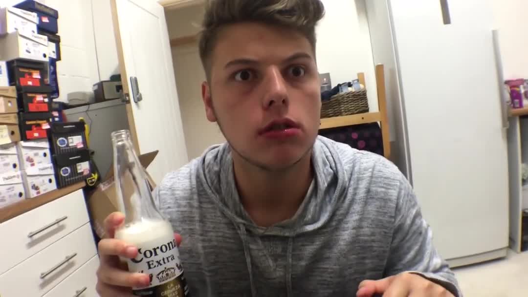 ben phillips - i cant believe this is happening - world tou