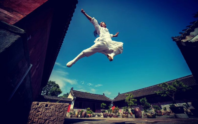 惊艳精湛的刀法带你穿越江湖武当凌云