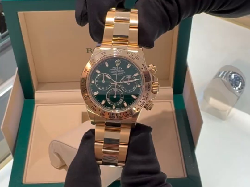 开箱视频鉴赏:劳力士116508绿金迪