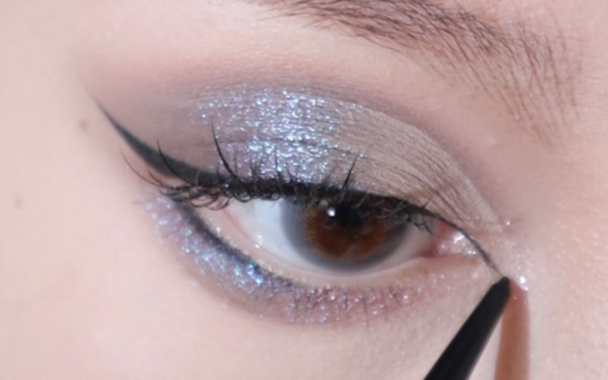 黑色猫眼眼线真是百搭住_哔哩哔哩_bilibili