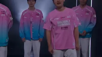 好像融入不进去的不止你的游戏风格(╥_╥)