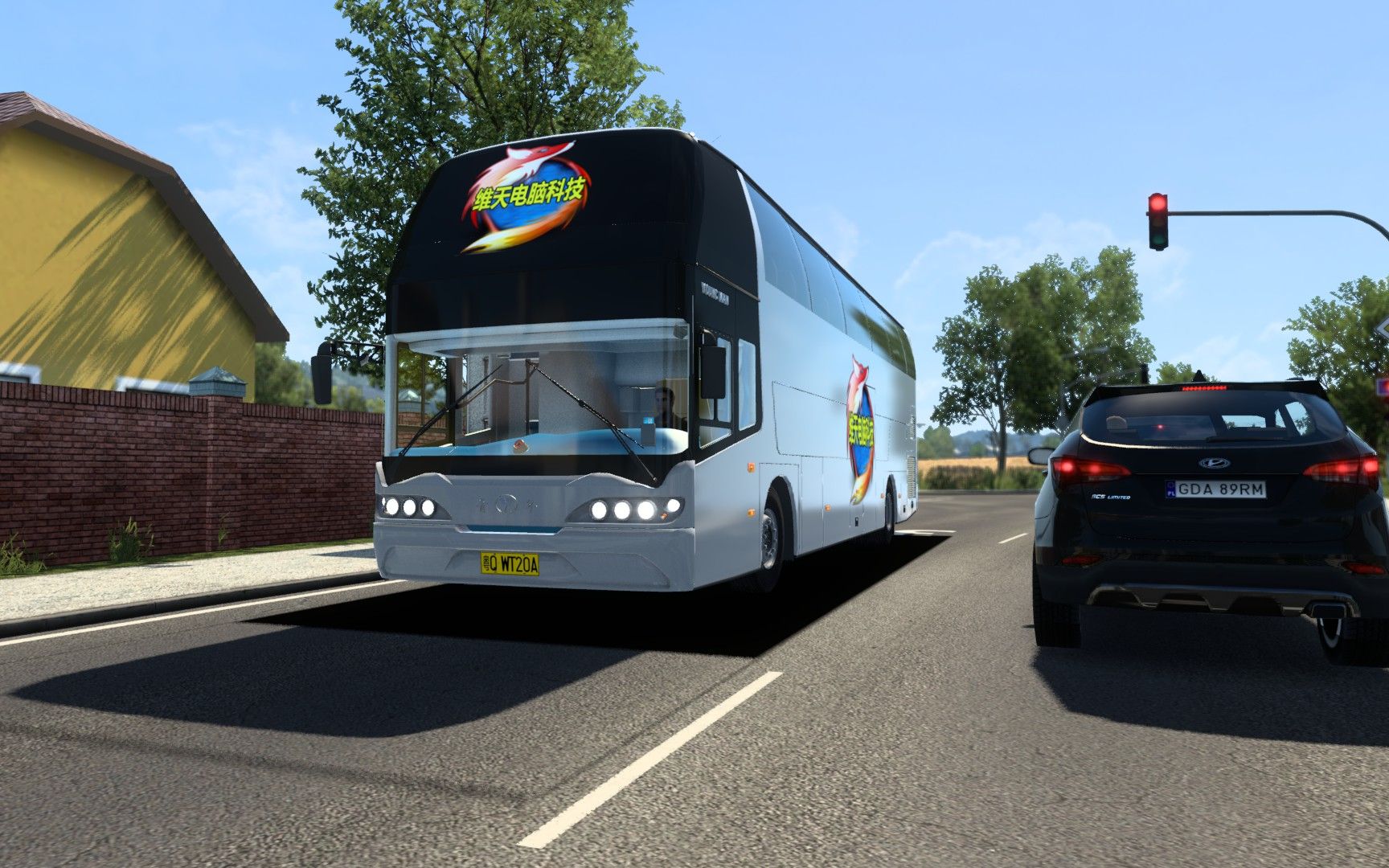 欧卡2mod:青年客车jnp6120fs1.40_1.41x