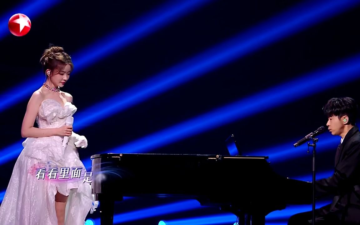 我们的歌:光良陈卓璇三手联弹合唱《掌心》,勾起回忆杀!