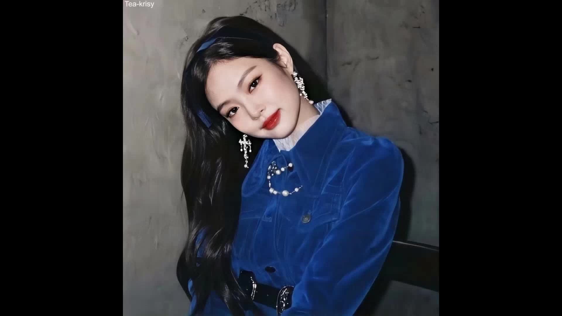 你还在看什么! 快看今日份迷人jennie啊